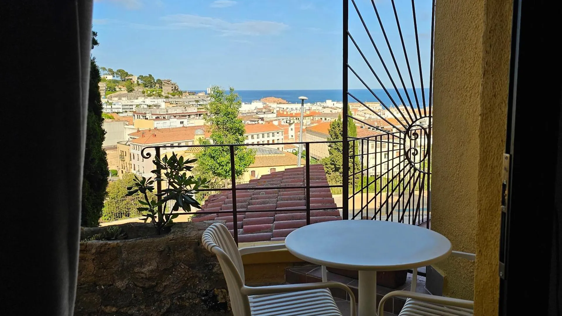 Aparthotel Feelathome Vil-La Romana Tossa de Mar