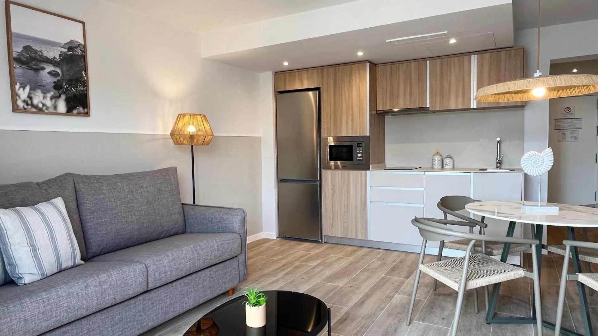 Feelathome Vil-La Romana Tossa de Mar 0*,