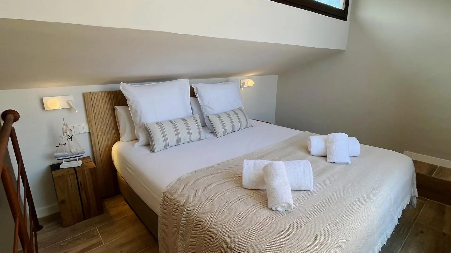 Aparthotel Feelathome Vil-La Romana Tossa de Mar Spain